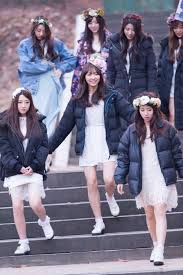 Lovelyz Proud Of Them And Wooliment For Their Fist Girl Group Lovelyz Fighting Kpop Girls South Korean Girls Kpop Girl Groups