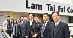 May 10, 2021 · 林大輝認為，李百全的工作表現稱職，亦指港台工作應有其規矩、措施，亦要有習慣性。 他續指，管理層進行改進、檢討或跟進工作根據以往的做法作為參考，強調港台作出的決定是經過深思熟慮，並考慮保護節目質素、公眾信任，及免除通訊局懷疑等因素。 é€ƒçŠ¯æ¢ä¾‹ æž—å¤§è¼ å­¸æ ¡é ˆè€ƒæ…®å®‰å…¨ä¸èˆ‰è¡Œå‡æ——ç¦®éžä¸æ„›åœ‹ 14 14 20190924 æ¸¯èž å³æ™‚æ–°èž æ˜Žå ±æ–°èžç¶²