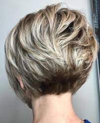 Bob frisuren kurz und mittellang aline bob mit kurzem nacken. Very Short Stacked Bob With Layers Pixiebob Bob Bobhairstyles Hairstylebobcut Layers Pi Haarschnitt Frisuren Kurze Haare Stufen Bob Frisur
