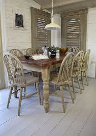 Rustic Shabby Chic Dining Table With 8 Wheelback Chairs Tables The Treasure Trove Shabby Chic Furniture Interer Idei Domashnego Dekora Pokraska Mebeli