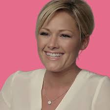 Helene Fischer fan club pays Catalan