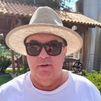 90+ perfis com “José Renato”