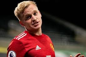 Tidak hanya itu, pemain lain sperti raphael maitimo dan virgil van dijk juga memuji langsung pemain bernomor punggung 22 itu. Jelang Lawan Liverpool Solskjaer Ungkap Fakta Mengejutkan Soal Van De Beek