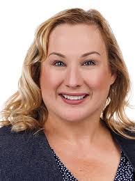 Kimberly Michell's Instagram, Twitter & Facebook