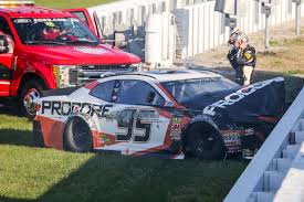 On one hand, you have some pretty serious aliasing with the yellows turned on, the field correctly freezes immediately, but sometimes it works out strangely. Kasey Kahne Driver Retires From Full Time Nascar Schedule Upi Com