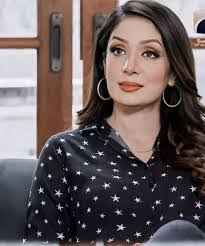 Saima Qureshi's Instagram, Twitter & Facebook