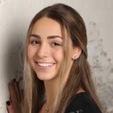 Dana Turk's Instagram, Twitter & Facebook