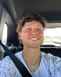 Chris Ness's Instagram, Twitter & Facebook