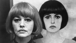 Essie Solomon's Instagram, Twitter & Facebook