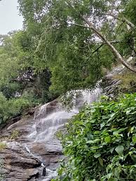 File:Yercaud falls.jpg - Wikimedia Commons