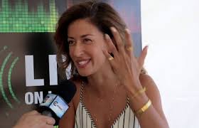 Последние твиты от ana moura (@ana_moura). Ana Moura A Voz Do Fado Pelo Mundo Camoes Tv