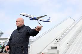 Самолеты белавиа отправляются из минска с 06:45 до 22:45. Generalnyj Direktor Aviakompanii Belavia Igor Cherginec Ob Obnovlenii Vozdushnogo Flota Vosstanovlenii Obema Perevozok I Planah Na Letnij Sezon
