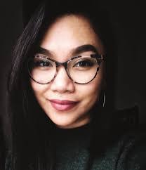 Jennifer Eslava's Instagram, Twitter & Facebook