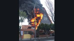 Fechas para el regreso a actividades en la cdmx. Se Registra Incendio En Iglesia De Cdmx Al Dia Noticias