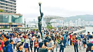 你好香港︱近半内地旅行团留港2日逾半团费500元人民币以下超过700 ...