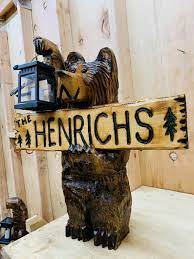 2ft Welcome Bear Chainsaw Carving With Personalized Sign Etsy Chainsaw Carving Bear Decor Bear Carving