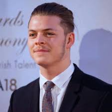 Rebecca Joy Wallace (@RebeccaJoyW70)