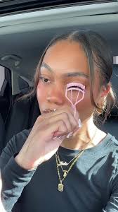 #ExoBabe @tashjanecollins showing how to get the best mascara application  with our NEW Exo Eyelash Curler for only $10 & our She’s Drama Mascara for  only $12💅🏽🫧☁️ #mascara #makeuphacks #ExoCosmetics ...