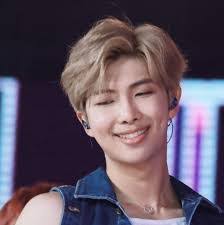 Rosalina Taylor's Instagram, Twitter & Facebook