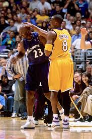 Does khris normally play in lows? Nick Depaula A Twitter Khris Middleton On Wearing Kobe Pes It Was Kind Of Cool To See Him Wear Jordan Pes And Now Other Guys Are Wearing Pes Of His Shoes It