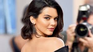 She is a member of the kardashian family and he first appeared in the family show keeping up with the kardashians. Kendall Jenner Net Worth 2021 Age Height Weight Boyfriend Dating Bio Wiki Wealthy Persons