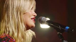 Kate Dineen's Instagram, Twitter & Facebook