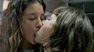 Money Heist Tokyo and Alison Lesbian Kiss 4K 60FPS - YouTube
