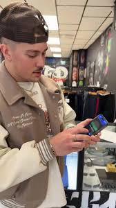 🍀GIVEAWAY🍀, Félicitations @treiice 🙌🏼, Tu remportes :, -200$ cash,  -200$ de tatouage, -piercing de ton choix, -Nike Air Force 1 '07 White,  🎁🎁🎁