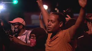 We found 27 dentists in elizabeth city, nc. Arrests Made After Elizabeth City Protesters Stay Out Past 8 P M Curfew 13newsnow Com