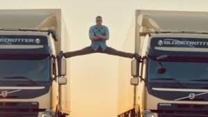In this commercial for volvo, jcvd performs the splits between two moving massive trucks. Jean Claude Van Damme Does Most Epic Of Splits In Volvo Commercial Video Dailymotion