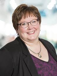 Karen Liberty's Instagram, Twitter & Facebook