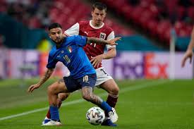 Juni 1991 in neapel) ist ein italienischer fußballspieler, der beim ssc insigne kam 2006 in die jugendabteilung des ssc neapel und durchlief von dort an alle mannschaften. Italiens Stars Immobile Und Insigne Mehr Als Freunde Fussball Em 2021 Sportnews Bz
