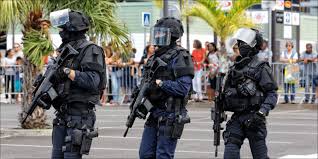 Aya Velasquez als Nackt-Göttin - diese Aufnahmen sprechen Bände