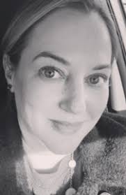 Bios || Hello Wellness