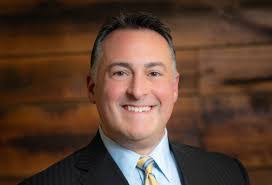 Steven Devlin's Instagram, Twitter & Facebook