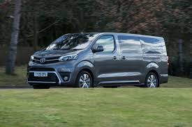 Toyota proace verso 2018 has a beneficial value between about 328,600 and 492,300 kr. Toyota Proace Verso Review Heycar