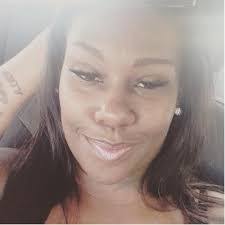 Jessica Gedeon's Instagram, Twitter & Facebook