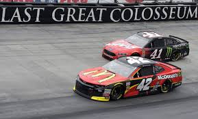 The race will resume today (sunday) at noon central time/1 p.m. Weather Halts Bristol Nascar Race Forces Postponement National Roanoke Com