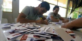 Según informó ahoranoticias, en estas elecciones solo votar quienes se encuentren afiliados a un partido político, que participe de las primarias, y los independientes no para revisar si una persona fue designada como vocal de mesa, se debe ingresar a la consulta de datos de la página del servel. Soy Vocal De Mesa Para Las Primarias Porque Alguien Se Excuso Revisa Aqui Si Te Corresponde