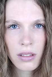 LEEXPOSED :: Rebecca Bachmann