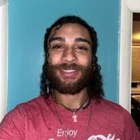 Riley Baker's Instagram, Twitter & Facebook