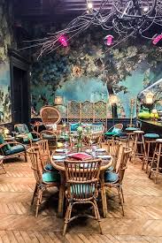 Sketch Restaurant In London Has Some Amazing Interior Decor And This Room Shows It Well Restaurant London Inte London Tea London Restaurants London Travel