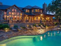 Lake Austin House Rental Waterstone Private 5 Star Luxury Waterfront Homeaway Luxury Rentals Austin Vacation Vacation Home Luxury Rentals