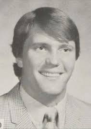 Get to know Jeff Wakefield, one of our 2023 Hall of Fame  Inductees🏈🏃🏼‍♂️🌟 Jeff Wakefield, 72, was a two-sport athlete and a  varsity letter winner in both football and track and field.