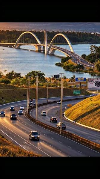 A via que liga a Estrada Parque das Nações (DF-004) e a ponte Juscelino Kubitschek teve a velocidade máxima reduzida de 80 km/h para 60 km/h. A decisão, divulgada no Diário Oficial
