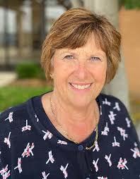 Ashley Cranford's Instagram, Twitter & Facebook