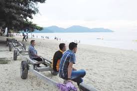 Tadi ketika dalam perjalanan kami ke jeti pasir penambang, kami melihat ada beberapa kami pancing. Tarikan Apa Ada Di Pantai Batu Feringghi 2021 Tips Peta Lokasi