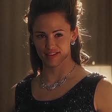 Catch Me If You Can Margot Robbie