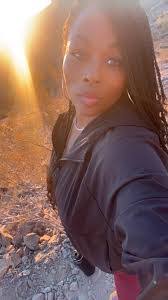 Ola Lang's Instagram, Twitter & Facebook