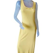Pulizia un vestito non è semplice come buttarlo in lavatrice ciclo delicato; Joseph Ribkoff Vestito In Viscosa In Giallo Second Hand Joseph Ribkoff Vestito In Viscosa In Giallo Acquista Di Seconda Mano A 95 4543946